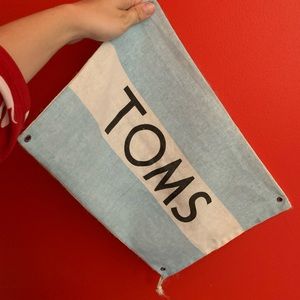 TOMS SHOES MINI FABRIC FLAG
